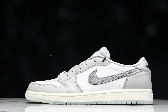 Jordan 1 Retro Low OG Year of the Snake  HF3144-100