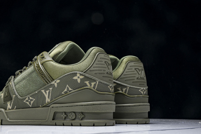 LVT  SNEAKERS   COPSHOE  L&V-trainer 17