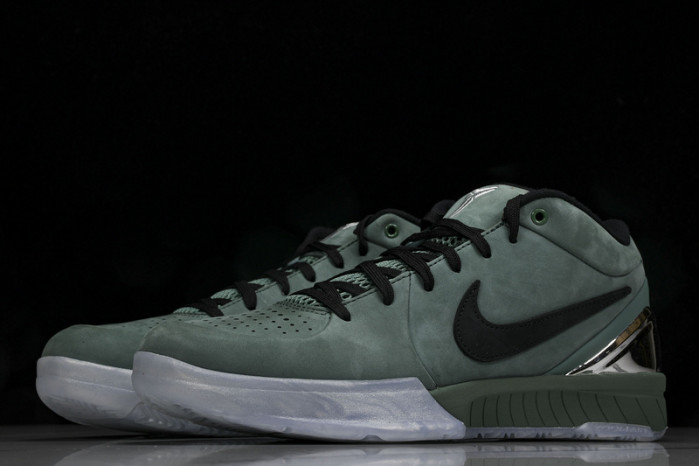 Nike Kobe 4 Protro “Girl Dad”  FQ3545-300