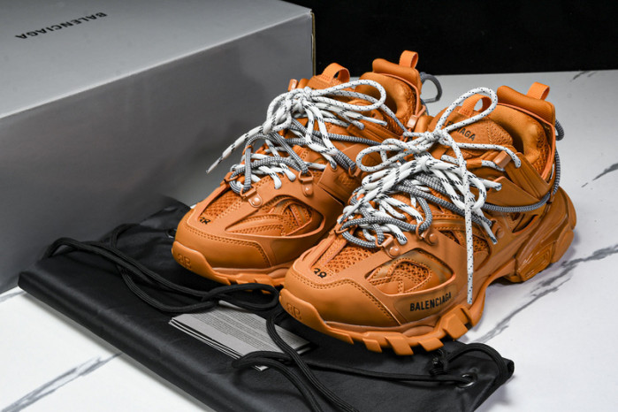 BL  TRACK -COPSHOE BL -Track 02