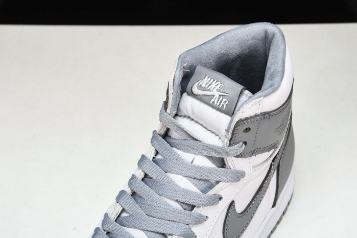 Air Jordan 1 High OG "Stealth" 555088-037
