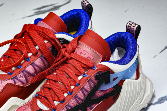 OF C/O ODSY-1000 SNEAKER   KICKZE OW-17