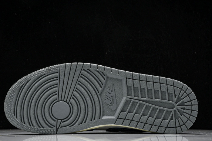 AIR JORDAN 1 LOW SE FLIGHT VINTAGE FV8439-104