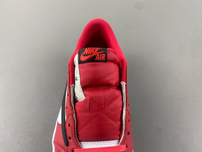 Travis Scott x Air Jordan chicago DZ4137-700