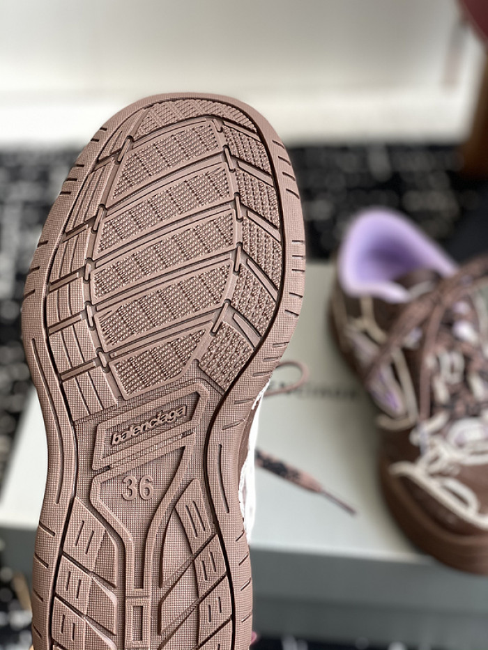 BL Hamptons Worn-Out  -COPSHOE BL - WO 01