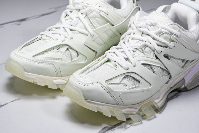 BL TRAINERS TRACK -COPSHOE BL 318