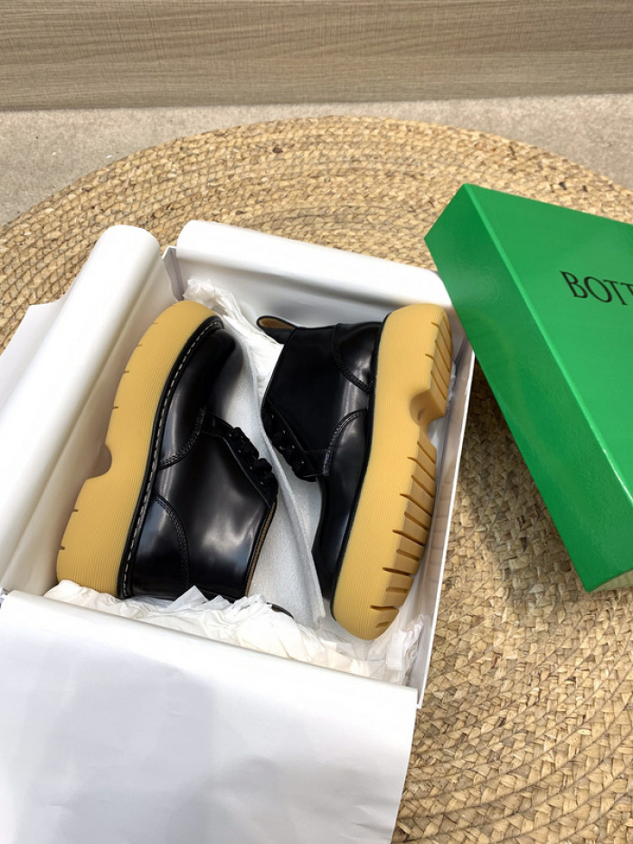 BOTTEGA VENETA SNEAKER MAN +WOMAN KICKZE BV-16