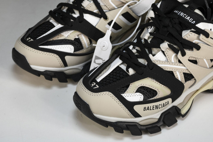 BL TRAINERS TRACK -COPSHOE BL 249