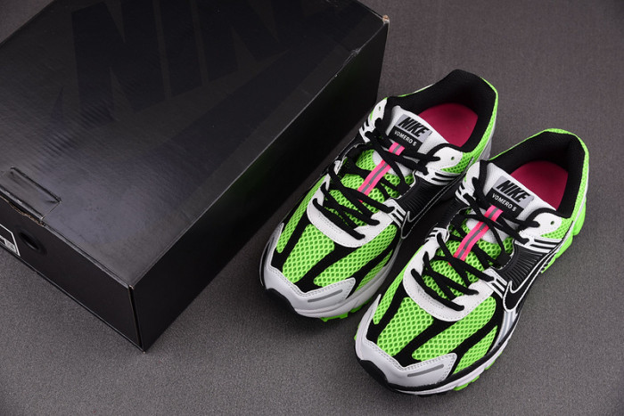 Nike Zoom Vomero 5 "Electric Green"  CI1694-300