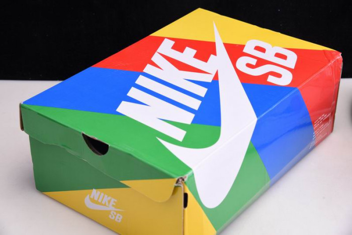 SEAN CLIVER X NIKE SB DUNK LOF DC9936-100