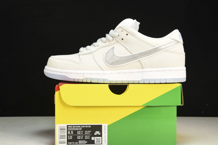 Nike SB Dunk Low White Lobster (Friends and Family)  FD8776-100