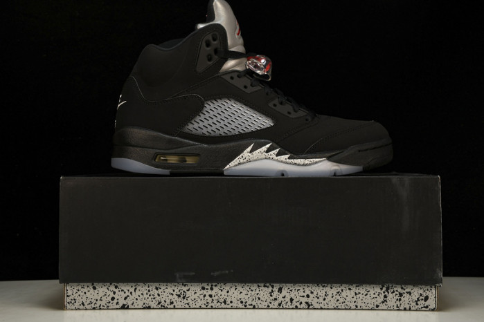 AIR JORDAN 5 BLACK METALLIC (2016) 845035-003