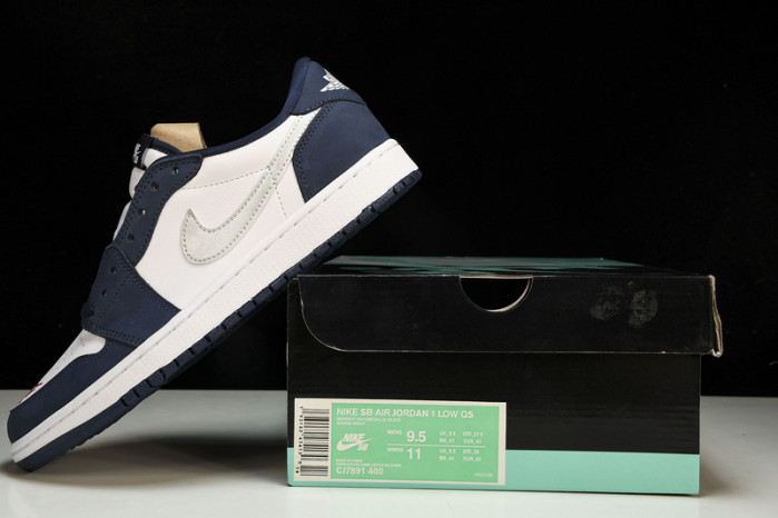 Jordan 1 Low SB Midnight Navy Men