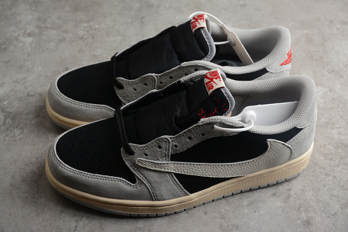 TRAVIS SCOTT X FRAGMENT X AIR JORDAN 1 LOF OG DM7866-010