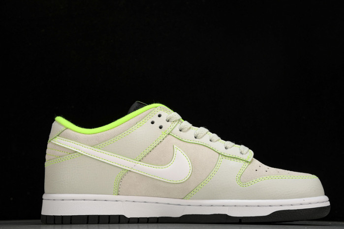 Nike Dunk Low University of Oregon PE (2023) FQ7260-001
