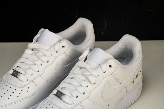 Travis Scott x Nike Air Force 1 