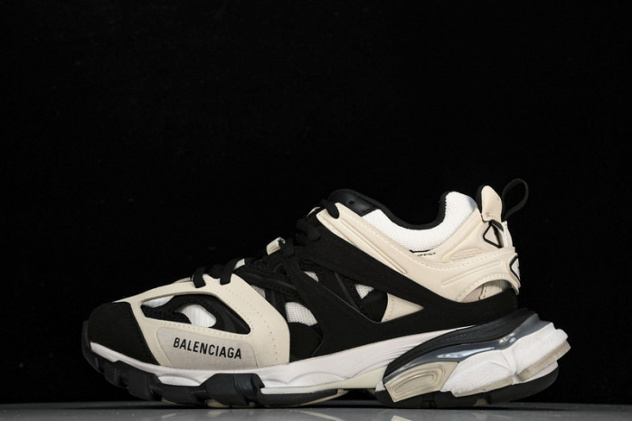 BL TRAINERS TRACK -COPSHOE BL 235