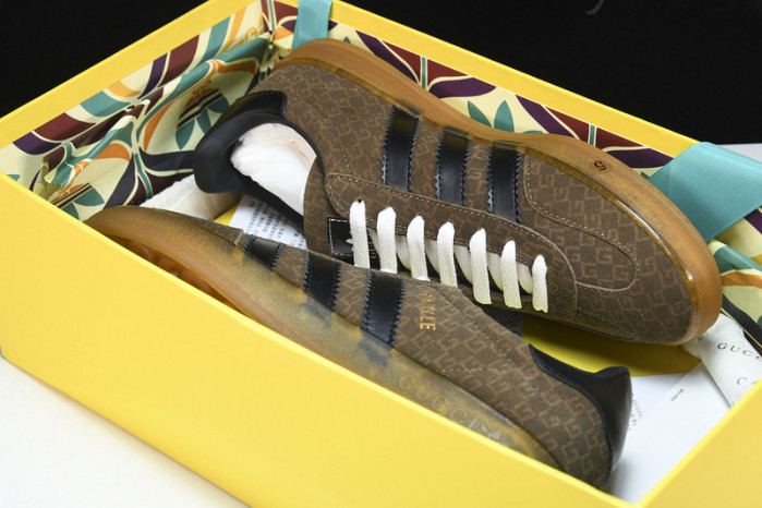 GC  LOW-TOP SNEAKER COPSHOE GC-105