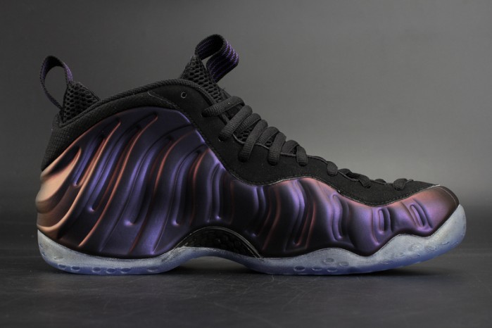 Nike Air Foamposite One “Eggplant”  Black/ varsity purple mens 314996-008