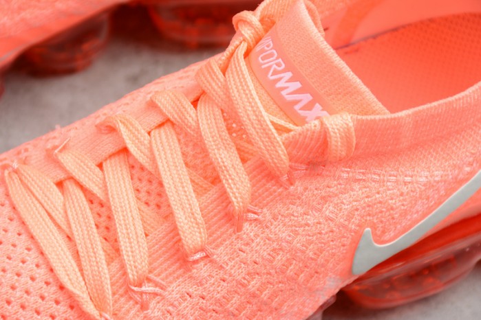 Nike Womens Vapormax Flyknit 2.0 Crimson Pulse 942843-800